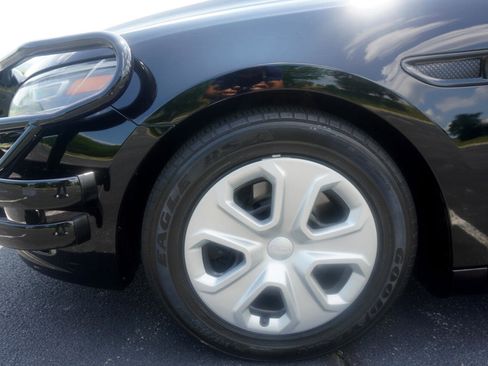 Used 2016 Ford Taurus Police Interceptor AWD image 35