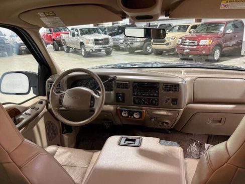 Used 2001 Ford F250 XLT image 19