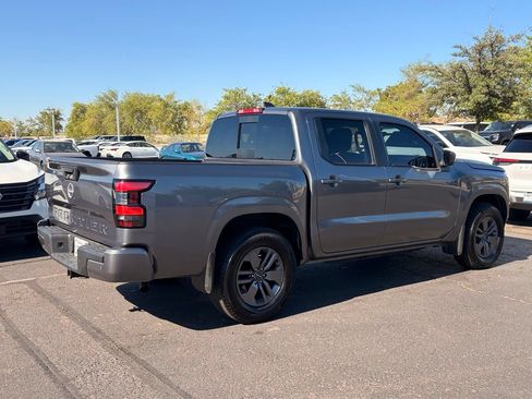 Certified 2025 Nissan Frontier SV w/ SV Convenience Package RWD image 8