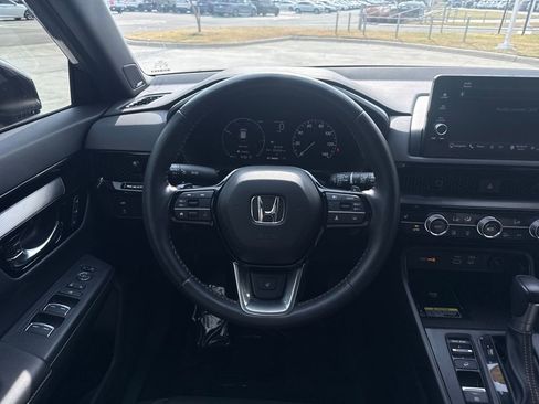 Used 2024 Honda CR-V Sport Touring image 18