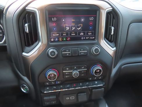 Used 2021 Chevrolet Silverado 1500 High Country w/ Technology Package AWD/4WD image 34