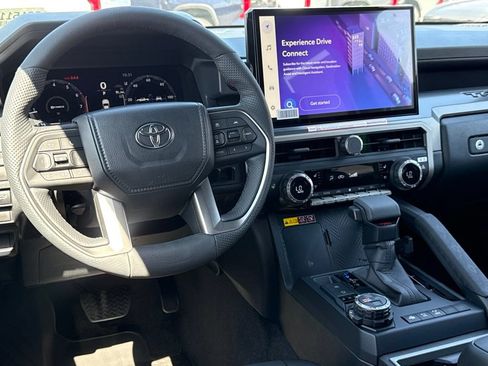 New 2026 Toyota Tacoma TRD Off-Road w/ TRD Off Road Premium Package AWD/4WD image 29