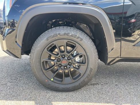 New 2026 Toyota Tundra SR5 AWD/4WD image 12