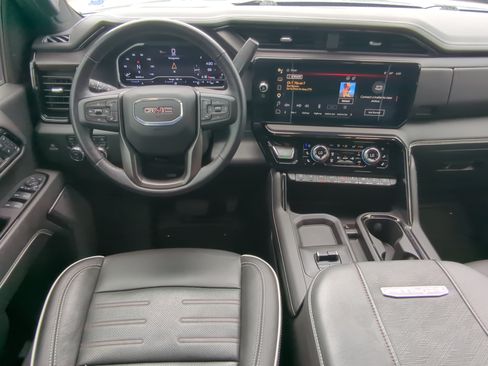 Used 2024 GMC Sierra 2500 AT4X AWD/4WD image 14