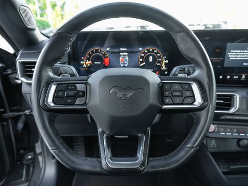 Used 2024 Ford Mustang GT Premium image 19