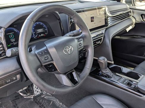 Certified 2025 Toyota Camry XSE image 10