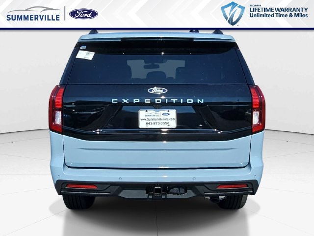 New 2027 Ford Expedition Active RWD image 5