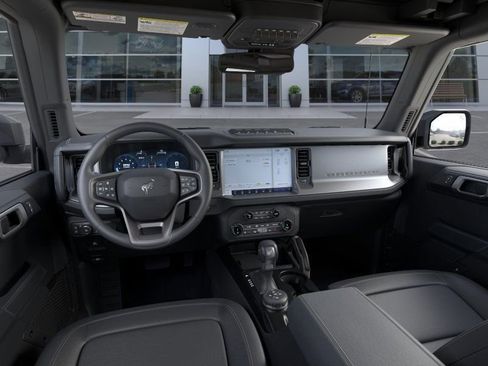 New 2026 Ford Bronco Badlands image 10
