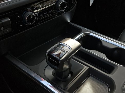 New 2026 Chevrolet Silverado 1500 LT Trail Boss w/ Convenience Package II image 20