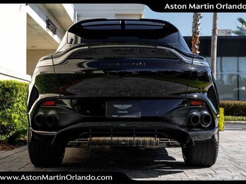 Used 2025 Aston Martin DBX 707 image 28