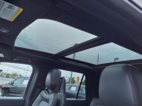 New 2023 Lincoln Navigator L Reserve image 34