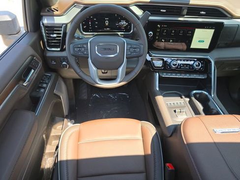 New 2026 GMC Sierra 3500 Denali w/ Denali Reserve Package AWD/4WD image 3
