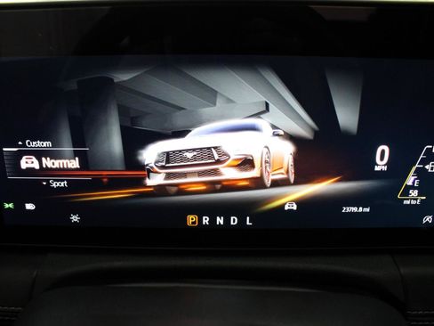 Used 2025 Ford Mustang Premium RWD image 76