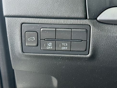 Used 2019 MAZDA CX-9 Touring AWD/4WD image 16