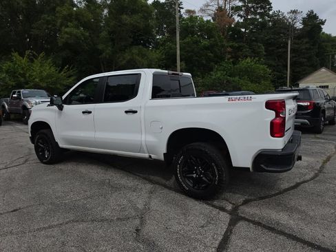 Certified 2024 Chevrolet Silverado 1500 LT Trail Boss w/ Convenience Package II AWD/4WD image 4