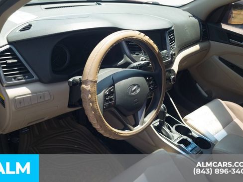 Used 2018 Hyundai Tucson SEL FWD image 6