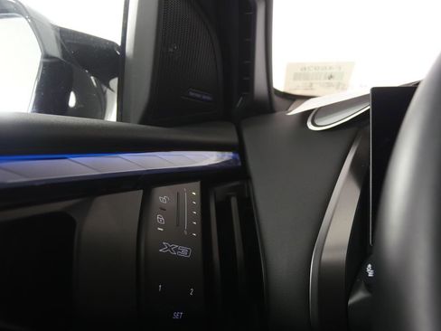 Used 2025 BMW X3 M50 image 19