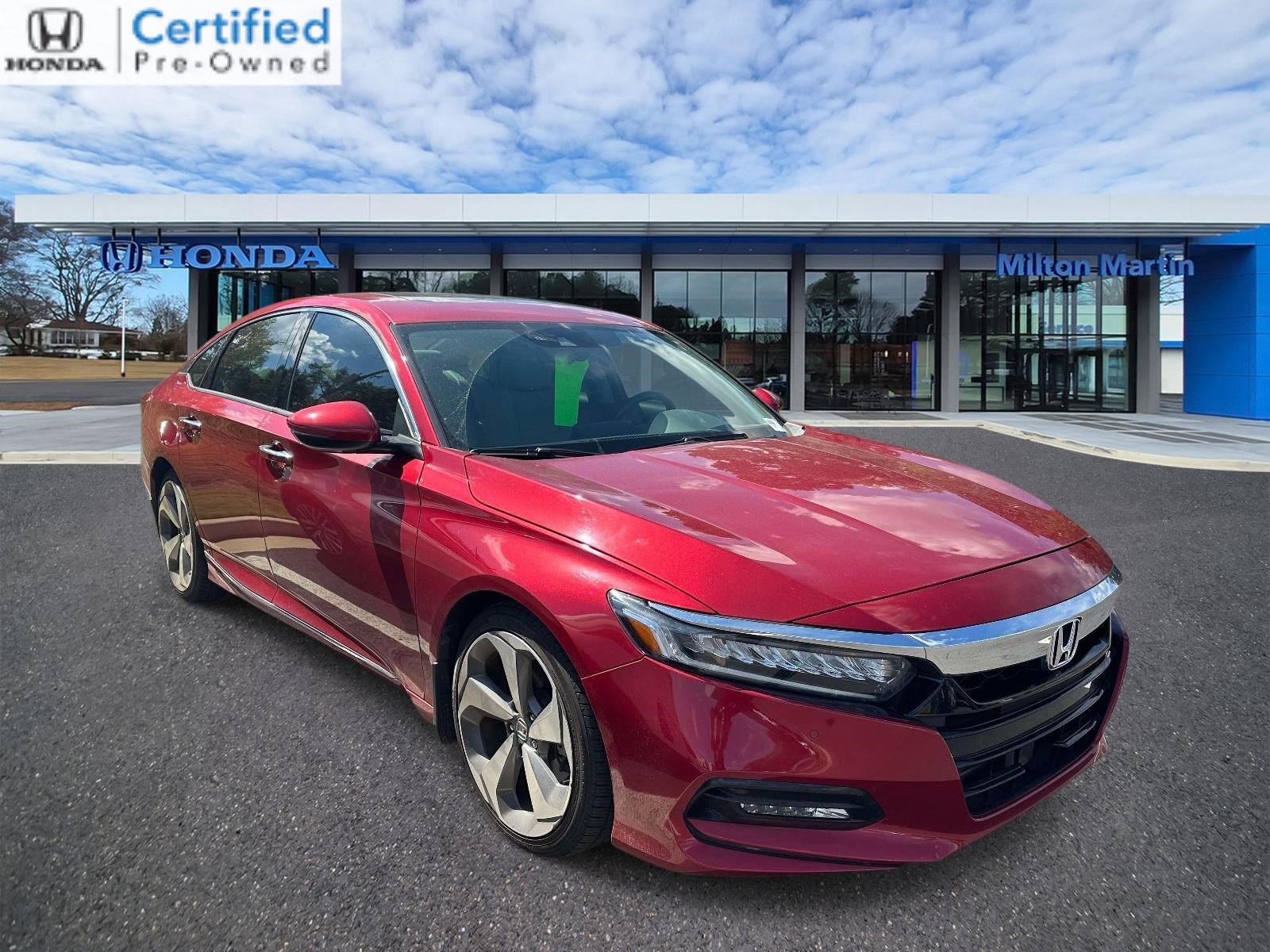 Certified 2018 Honda Accord Touring image 1