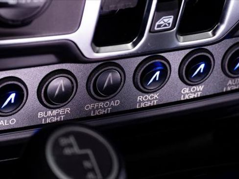 Used 2026 Jeep Gladiator Sport AWD/4WD image 48