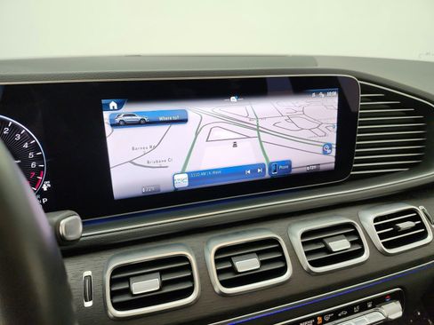 Used 2025 Mercedes-Benz GLE 450e 4MATIC image 12
