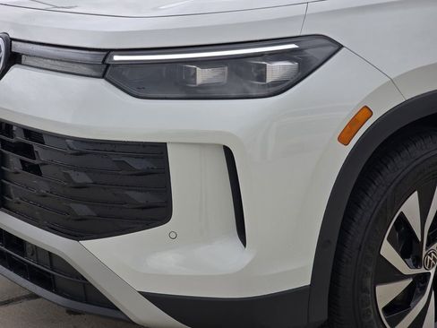 New 2026 Volkswagen Tiguan S image 6