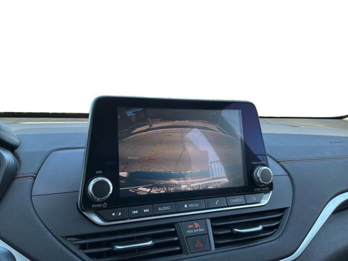 Used 2020 Nissan Altima 2.5 SR FWD image 14