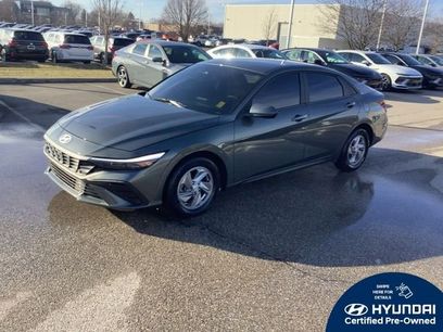 Certified 2025 Hyundai Elantra SE w/ Cargo Package