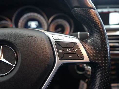 Used 2014 Mercedes-Benz E 350 4MATIC Sedan image 33