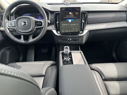 New 2026 Volvo XC90 B6 Ultra w/ Lounge Package image 12