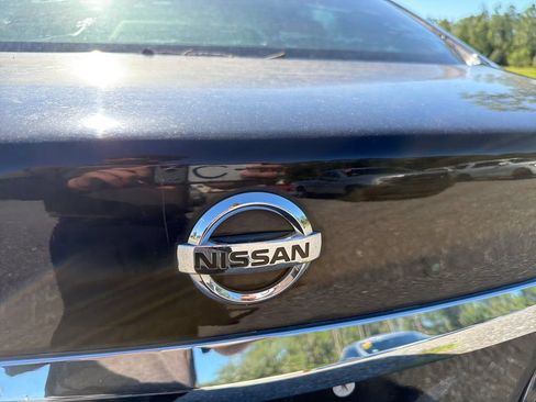 Used 2016 Nissan Sentra S FWD image 17