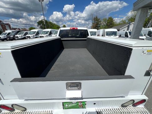 Used 2017 RAM 2500 Tradesman w/ Power & Remote Entry Group RWD image 20