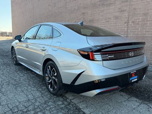 Used 2024 Hyundai Sonata SEL image 3