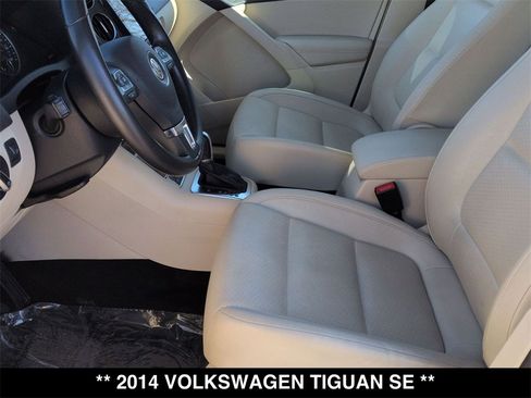 Used 2014 Volkswagen Tiguan SE image 2