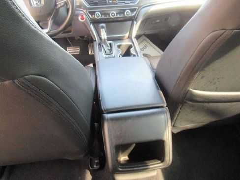 Used 2020 Honda Accord Sport image 25