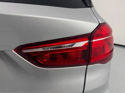 Used 2019 BMW X1 xDrive28i w/ Convenience Package AWD/4WD image 7