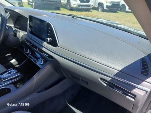 Used 2020 Hyundai Sonata SEL w/ Convenience Package FWD image 18