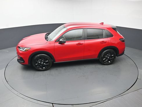 Certified 2024 Honda HR-V Sport image 33