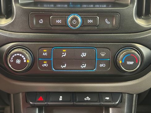 Used 2018 Chevrolet Colorado W/T w/ WT Convenience Package AWD/4WD image 36