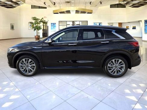 Certified 2025 INFINITI QX50 Luxe AWD/4WD image 4