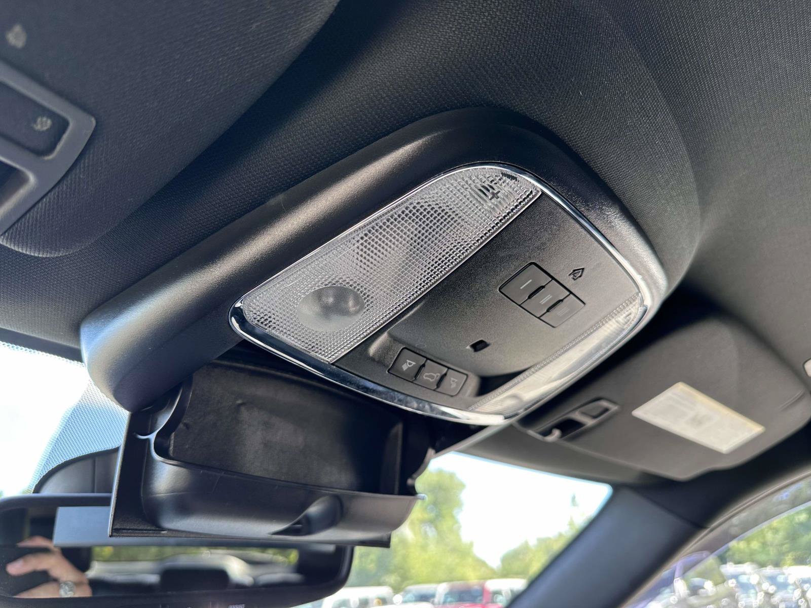 Used 2018 Jeep Grand Cherokee Altitude AWD/4WD image 28