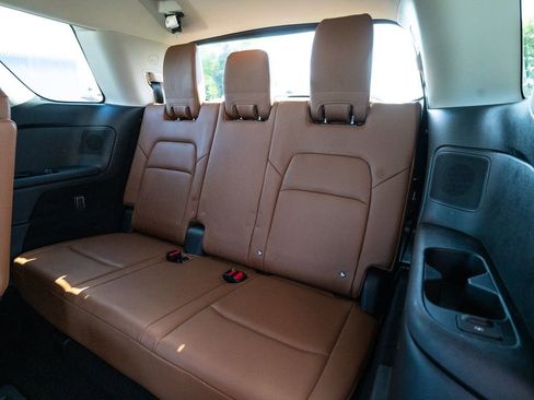 Used 2022 Nissan Pathfinder Platinum w/ Lighting Package (N93) image 50