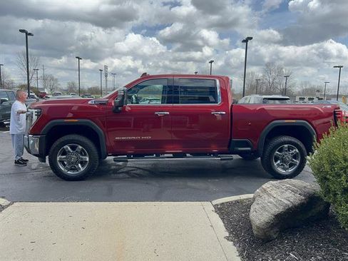 New 2026 GMC Sierra 2500 SLT AWD/4WD image 4