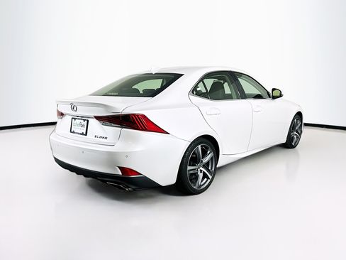 Used 2017 Lexus IS 200t w/ Navigation System Package RWD image 9