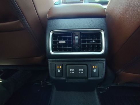 Used 2019 Subaru Outback 2.5i Touring w/ Popular Package #3A AWD/4WD image 28