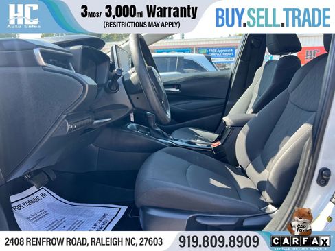 Used 2020 Toyota Corolla LE image 12