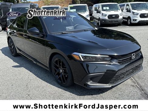 Used 2022 Honda Civic Sport image 1