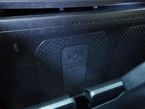 Used 2024 RAM 1500 Limited AWD/4WD image 23