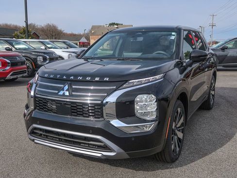New 2026 Mitsubishi Outlander SE image 5