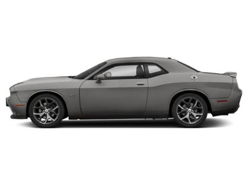 Used 2019 Dodge Challenger GT w/ Blacktop Package AWD/4WD image 3