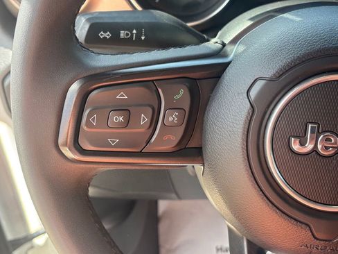 Used 2023 Jeep Wrangler Unlimited Sport AWD/4WD image 13
